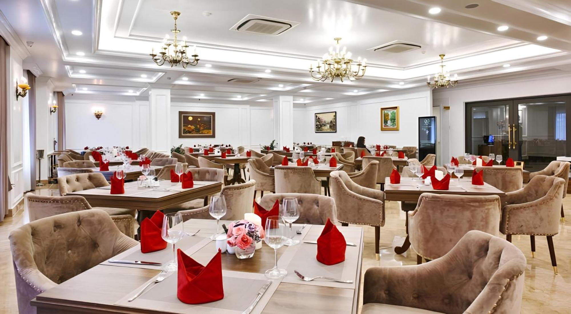 Le Haute Hotel Hai Phong Exterior foto